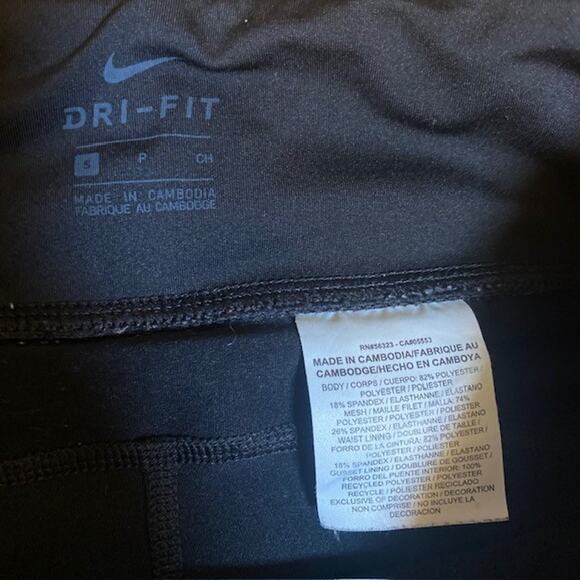 NIKE Womens Small Dri Fit 3/4 Black Leggings Drawstring Pockets Athleisure Sport - Picture 2 of 10
